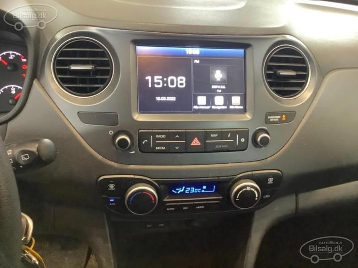 Photo 11 VIN: NLHA851AAJZ371902 - HYUNDAI I10 HATCHBACK 