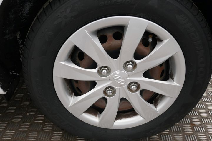 Photo 15 VIN: NLHA851AAJZ379797 - HYUNDAI I10 