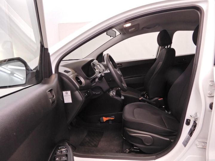 Photo 5 VIN: NLHA851AAJZ380451 - HYUNDAI I10 