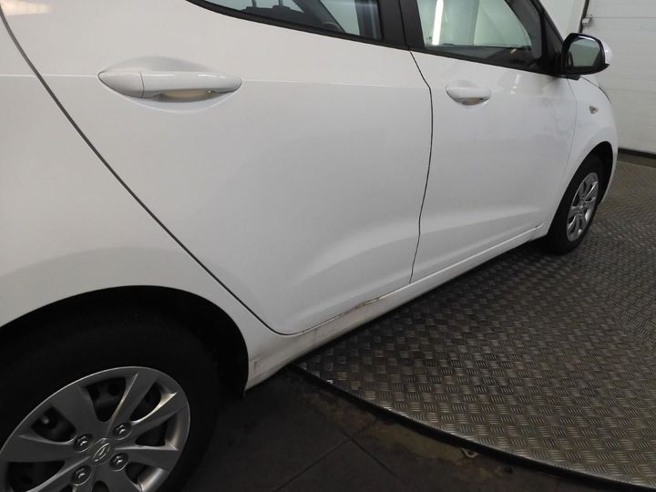 Photo 20 VIN: NLHA851AAJZ380868 - HYUNDAI I10 