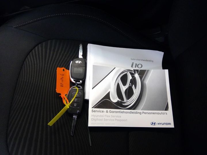 Photo 11 VIN: NLHA851AAJZ406139 - HYUNDAI I10 