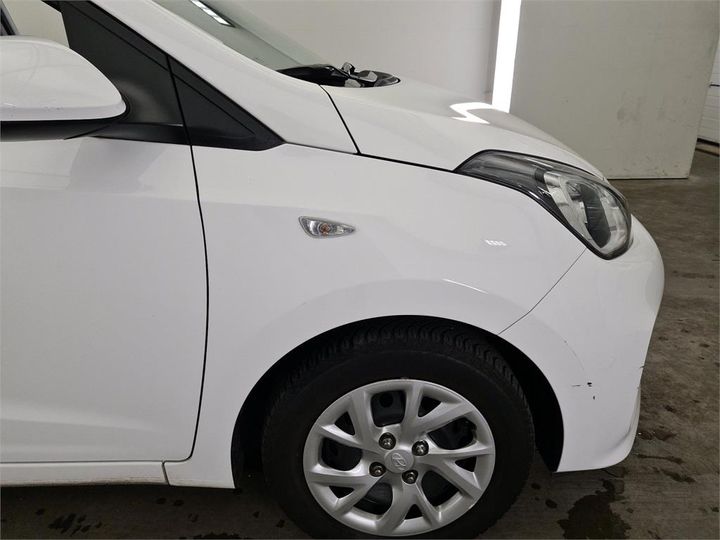 Photo 9 VIN: NLHA851AAKZ503672 - HYUNDAI I10 