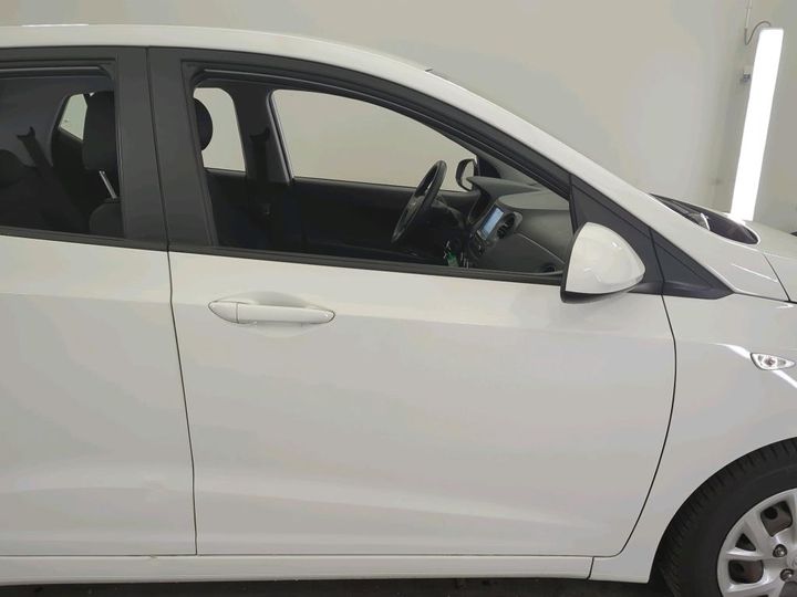 Photo 12 VIN: NLHA851AALZ575494 - HYUNDAI I10 