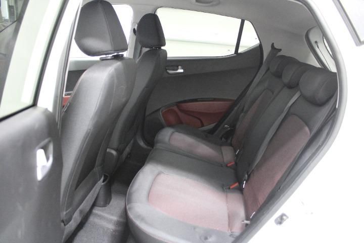 Photo 9 VIN: NLHA851CALZ574723 - HYUNDAI I10 HATCHBACK 