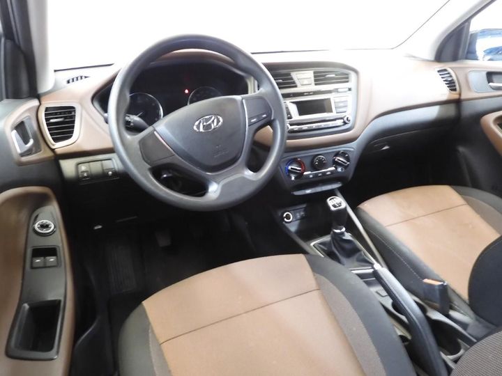 Photo 3 VIN: NLHB251AAHZ245674 - HYUNDAI I20 