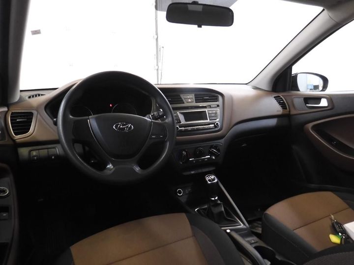 Photo 3 VIN: NLHB251AAHZ245786 - HYUNDAI I20 