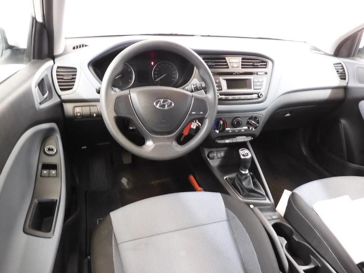 Photo 9 VIN: NLHB251AAJZ441668 - HYUNDAI I20 