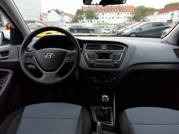 Photo 8 VIN: NLHB251AALZ613756 - HYUNDAI I20 ACTIVE 