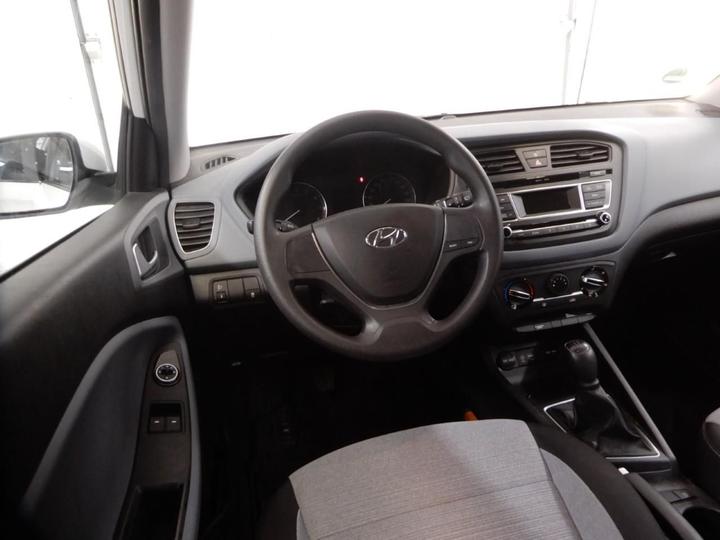 Photo 9 VIN: NLHB251BAGZ116971 - HYUNDAI I20 