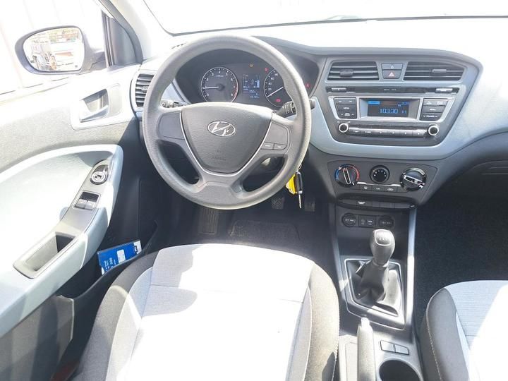 Photo 11 VIN: NLHB251BAGZ156426 - HYUNDAI I20 