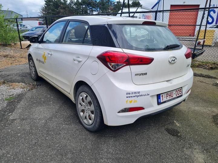 Photo 3 VIN: NLHB251BAGZ183885 - HYUNDAI I20 