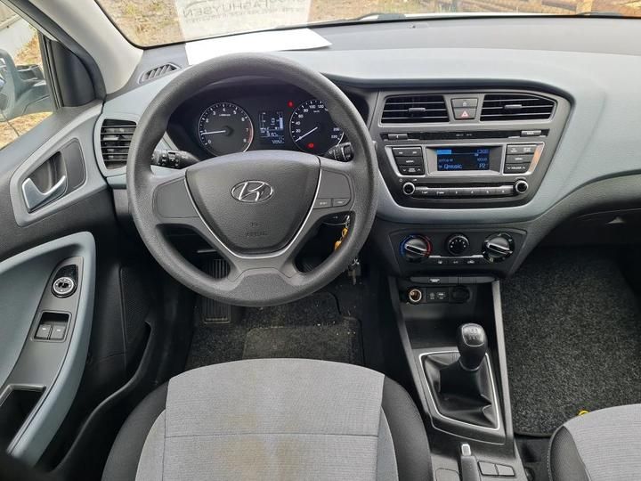 Photo 9 VIN: NLHB251BAGZ183885 - HYUNDAI I20 