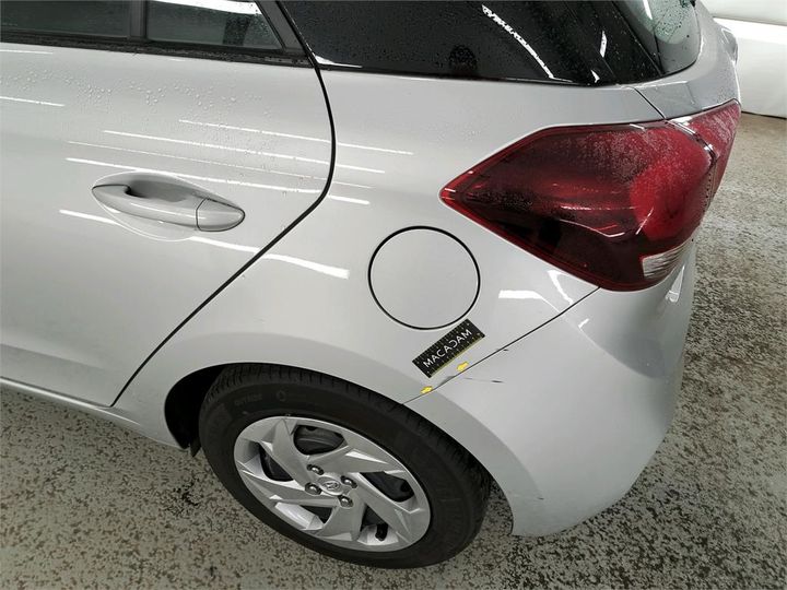 Photo 6 VIN: NLHB251BALZ572217 - HYUNDAI I20 