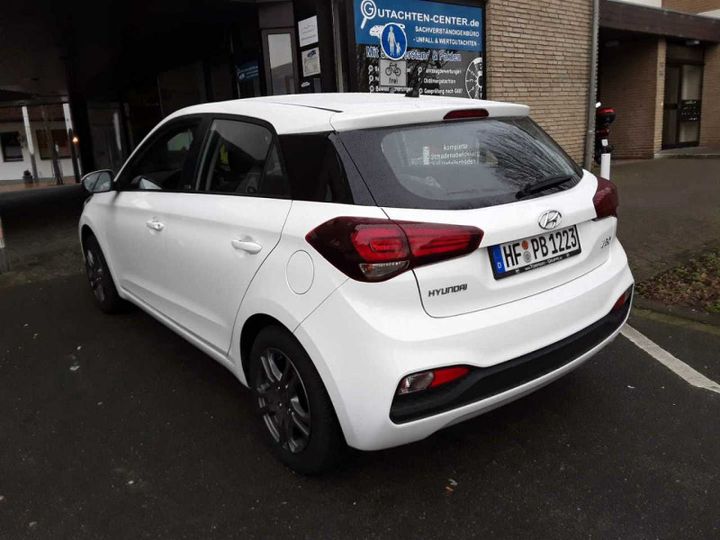 Photo 2 VIN: NLHB251BALZ610721 - HYUNDAI I20 