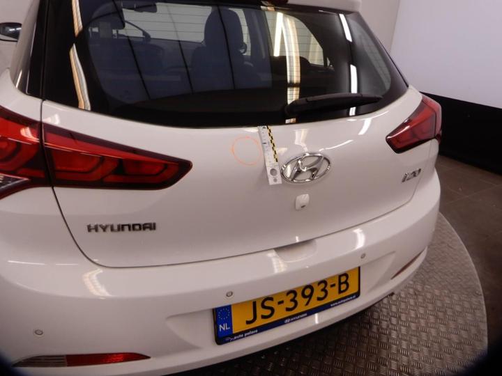 Photo 24 VIN: NLHB351AAGZ140893 - HYUNDAI I20 