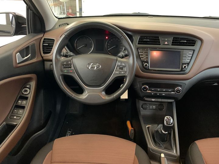 Photo 7 VIN: NLHB351AAGZ187679 - HYUNDAI I20 