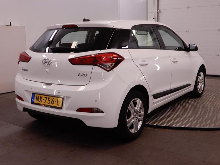 Photo 8 VIN: NLHB351AAHZ247957 - HYUNDAI I20 