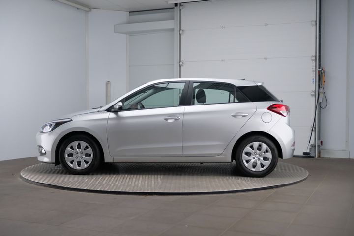 Photo 2 VIN: NLHB351AAJZ333450 - HYUNDAI I20 