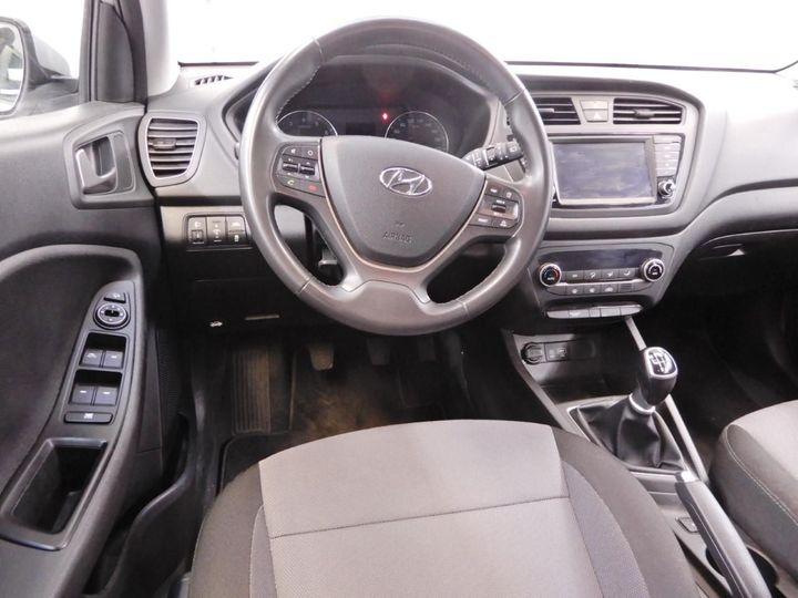 Photo 9 VIN: NLHB351AAJZ333450 - HYUNDAI I20 