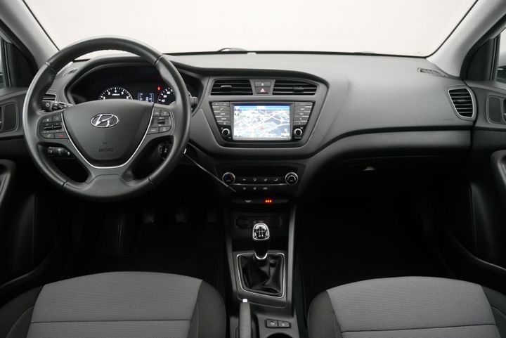 Photo 8 VIN: NLHB351AAJZ333454 - HYUNDAI I20 