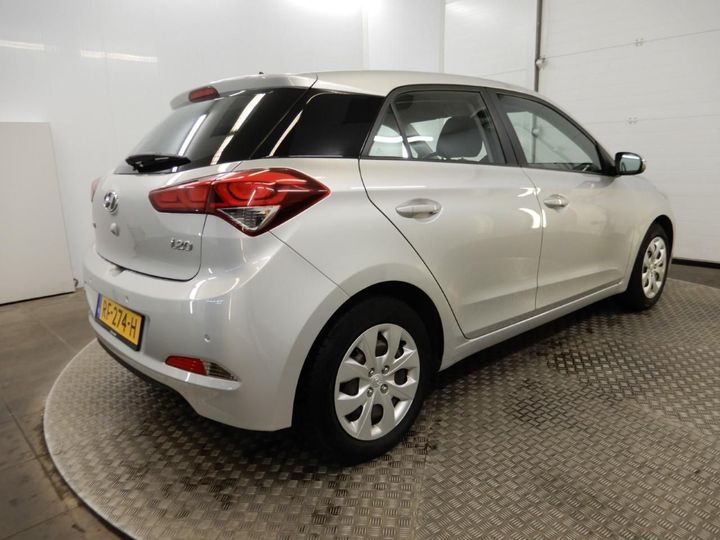 Photo 8 VIN: NLHB351AAJZ361440 - HYUNDAI I20 