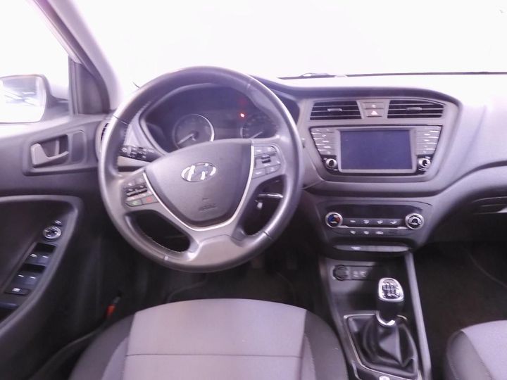 Photo 9 VIN: NLHB351AAJZ361443 - HYUNDAI I20 