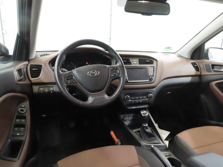 Photo 3 VIN: NLHB351AAJZ366385 - HYUNDAI I20 