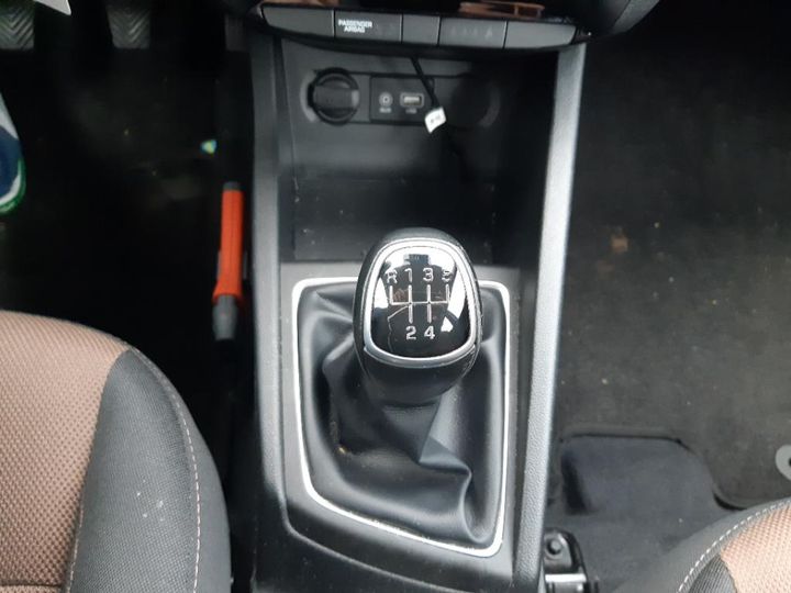 Photo 13 VIN: NLHB351AAJZ376187 - HYUNDAI I20 