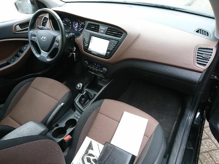 Photo 7 VIN: NLHB351AAJZ387681 - HYUNDAI I20 