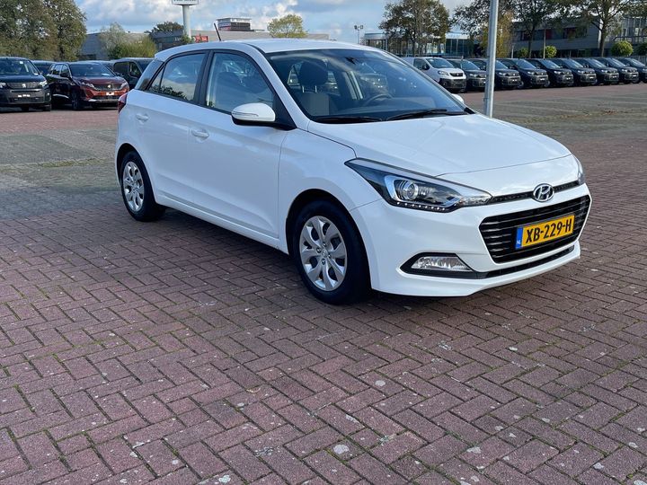 Photo 4 VIN: NLHB351AAJZ443115 - HYUNDAI I20 