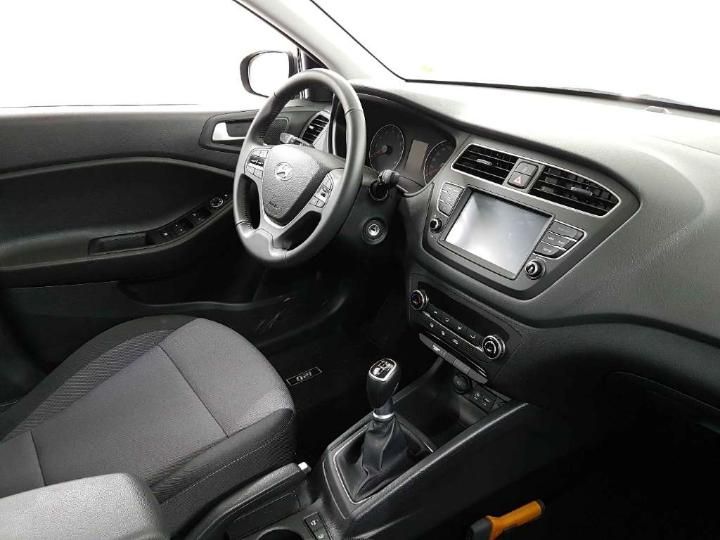 Photo 5 VIN: NLHB351AAKZ516147 - HYUNDAI I20 