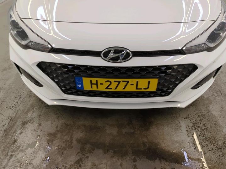 Photo 8 VIN: NLHB351AALZ586270 - HYUNDAI I20 