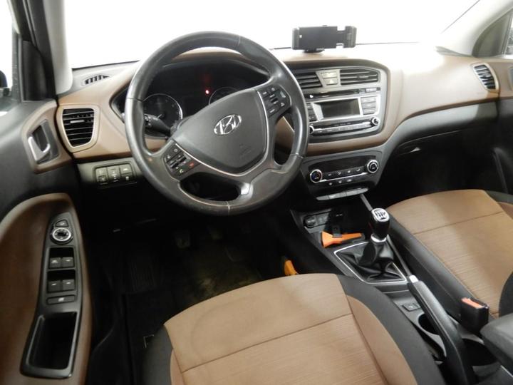 Photo 9 VIN: NLHB351BAFZ020120 - HYUNDAI I20 