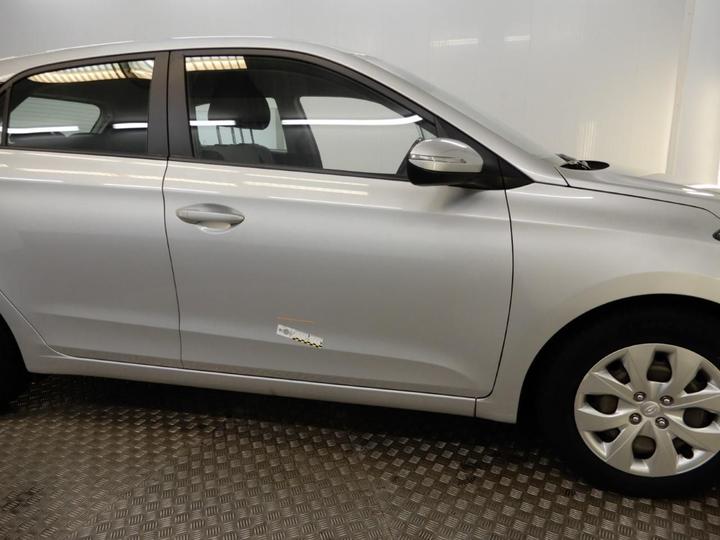 Photo 24 VIN: NLHB351BAFZ020397 - HYUNDAI I20 