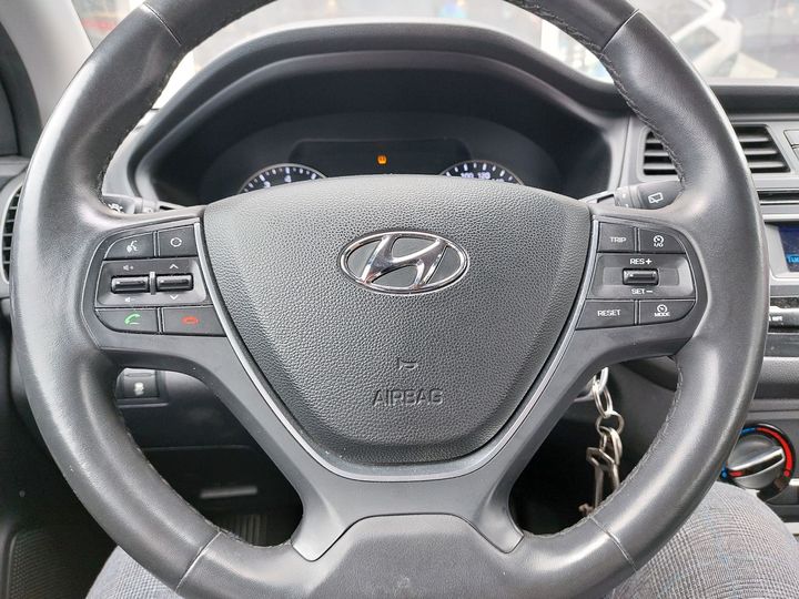 Photo 8 VIN: NLHB351BAHZ223556 - HYUNDAI I20 