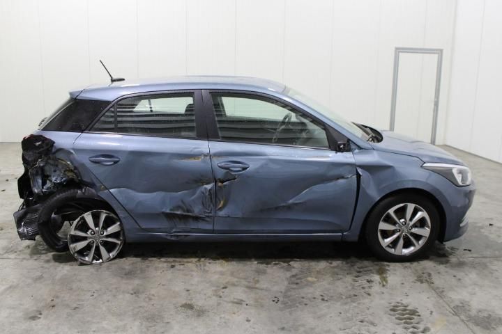 Photo 7 VIN: NLHB351CBJZ415665 - HYUNDAI I20 HATCHBACK 