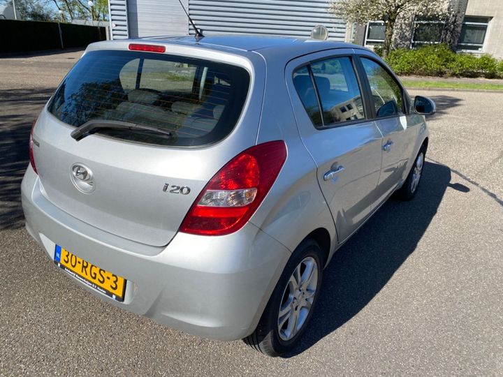 Photo 2 VIN: NLHBB51BABZ015337 - HYUNDAI I20 