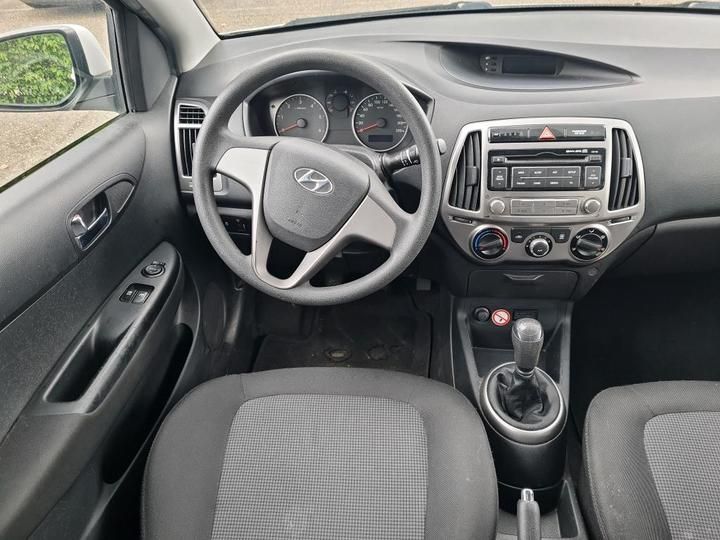 Photo 8 VIN: NLHBB51PAFZ300611 - 54 HYUNDAI I20 