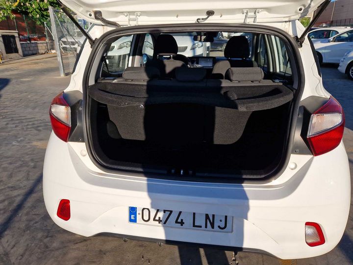 Photo 15 VIN: NLHDN51AAMZ063047 - HYUNDAI I10 