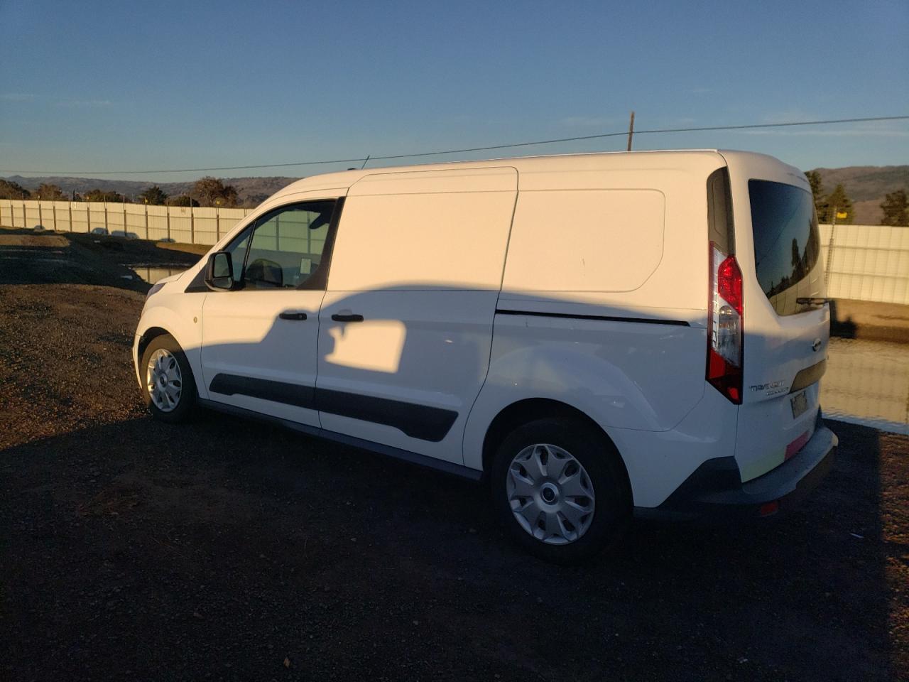 Photo 1 VIN: NM0LE7F70F1226647 - FORD TRANSIT 