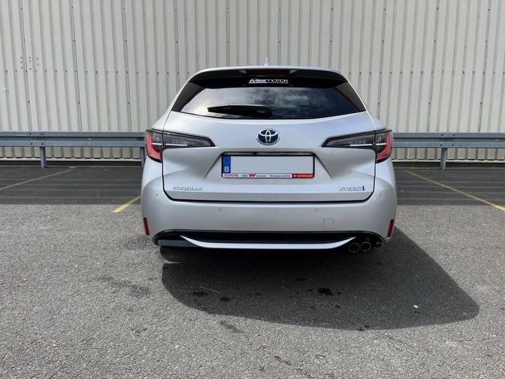 Photo 10 VIN: NMTBZ3BE20R033683 - TOYOTA COROLLA 2.0 HYBRID 