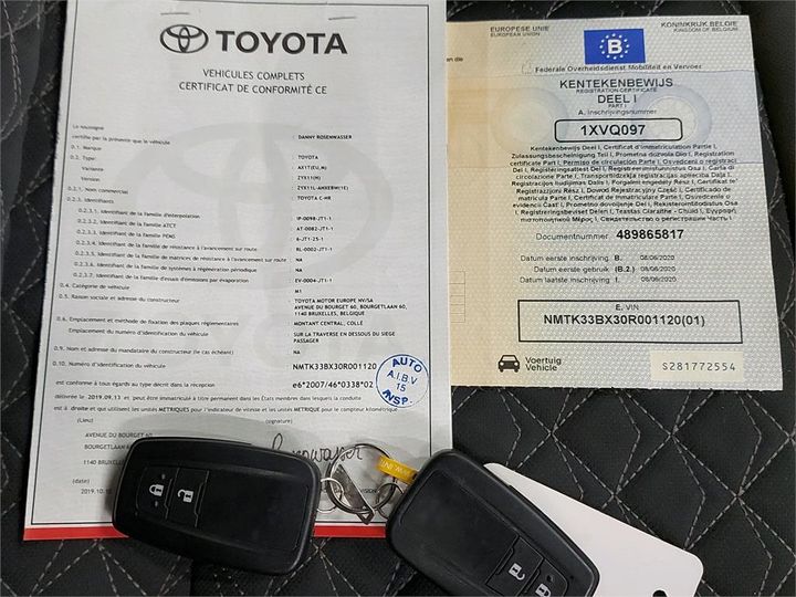 Photo 4 VIN: NMTK33BX30R001120 - TOYOTA C-HR 