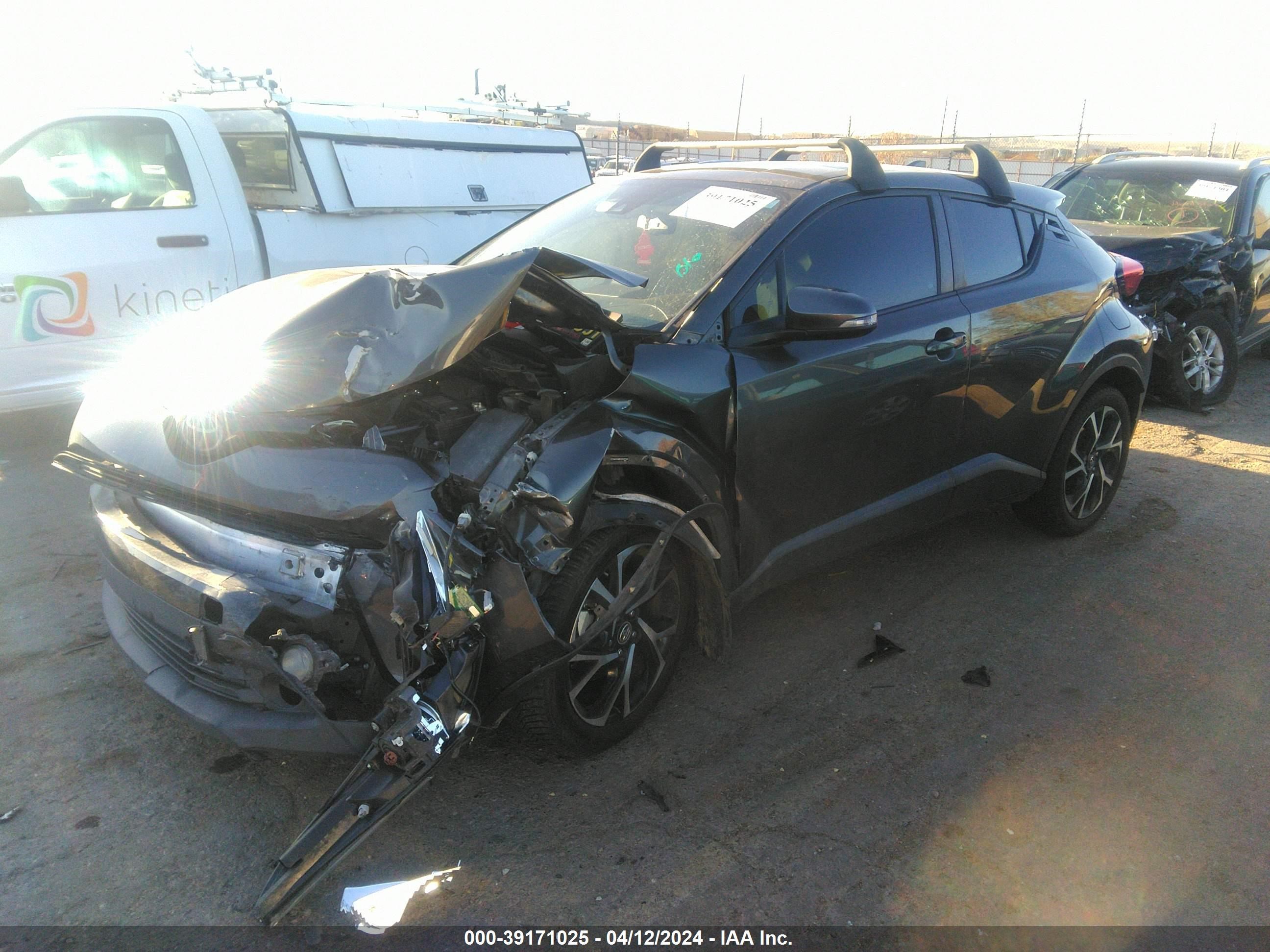 Photo 1 VIN: NMTKHMBX0JR017848 - TOYOTA C-HR 