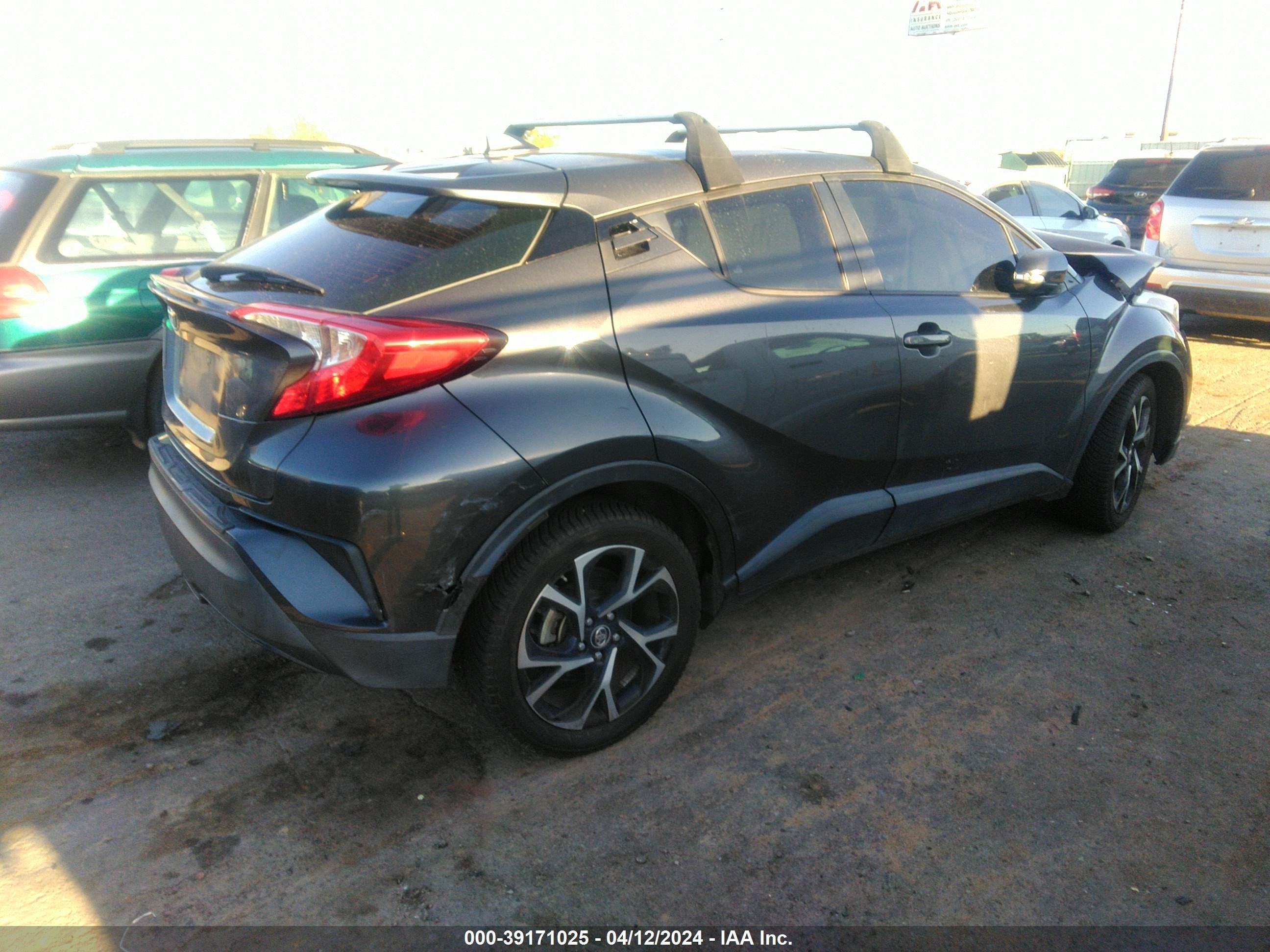 Photo 3 VIN: NMTKHMBX0JR017848 - TOYOTA C-HR 