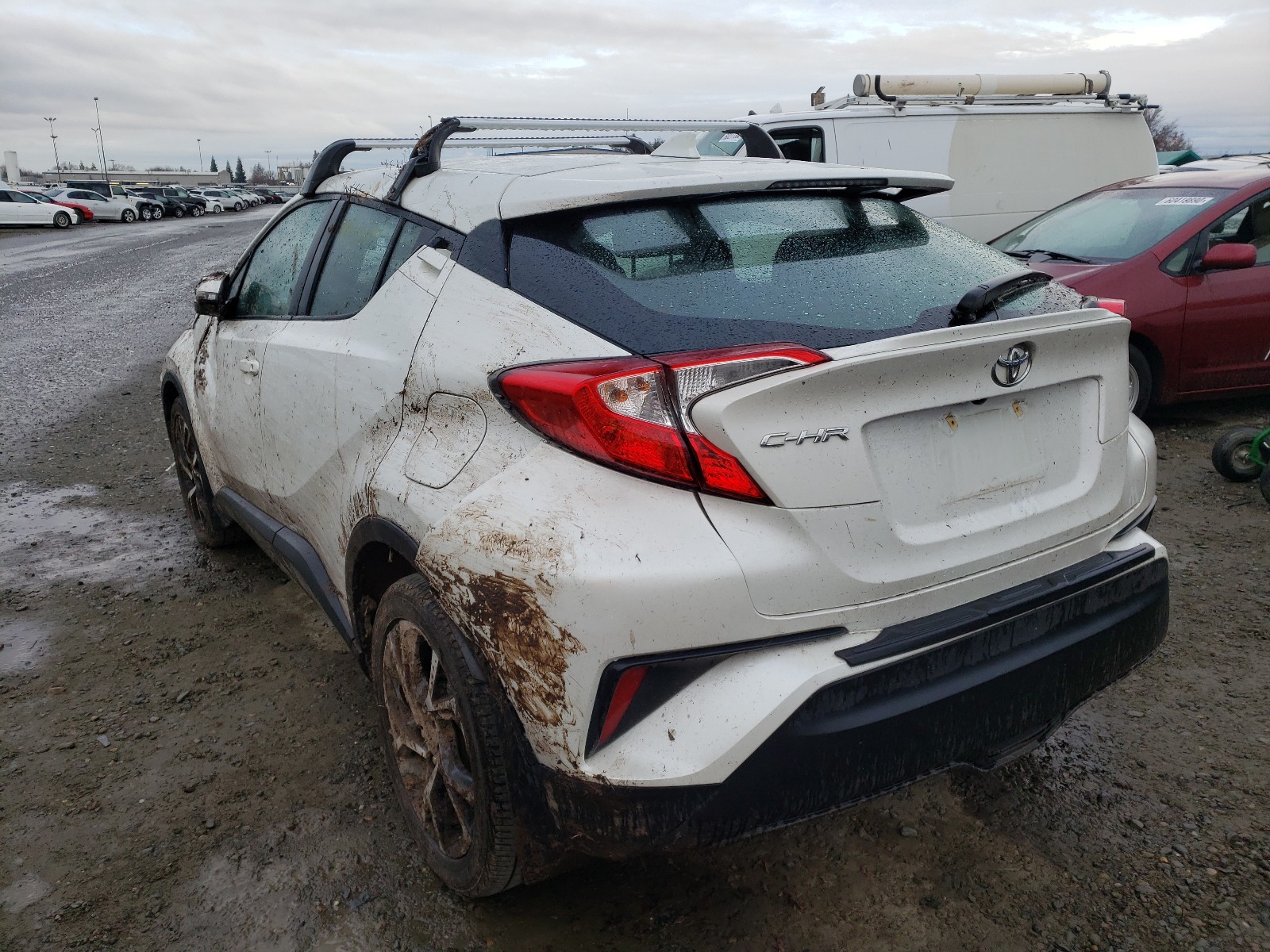 Photo 2 VIN: NMTKHMBX0JR020779 - TOYOTA C-HR XLE 