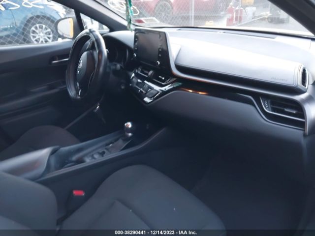 Photo 4 VIN: NMTKHMBX0KR076397 - TOYOTA C-HR 