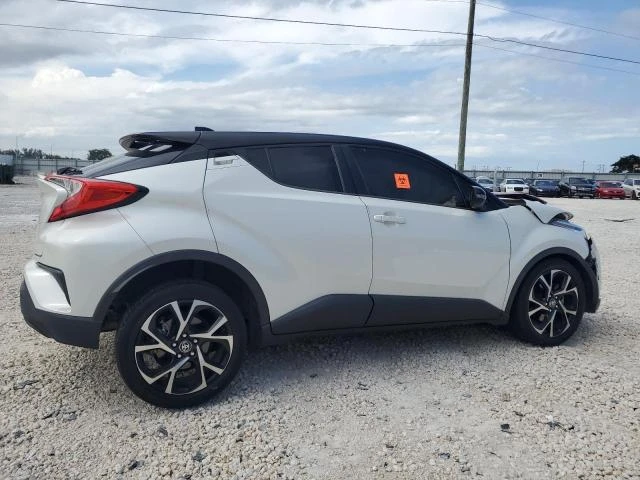 Photo 2 VIN: NMTKHMBX0LR107357 - TOYOTA C-HR XLE 