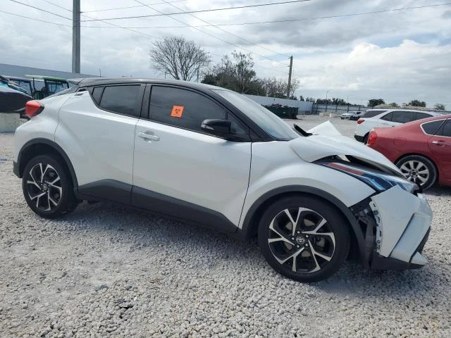 Photo 3 VIN: NMTKHMBX0LR107357 - TOYOTA C-HR XLE 