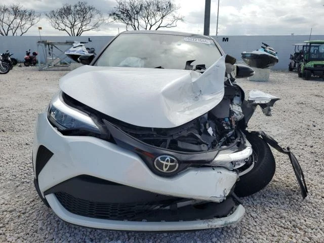 Photo 4 VIN: NMTKHMBX0LR107357 - TOYOTA C-HR XLE 