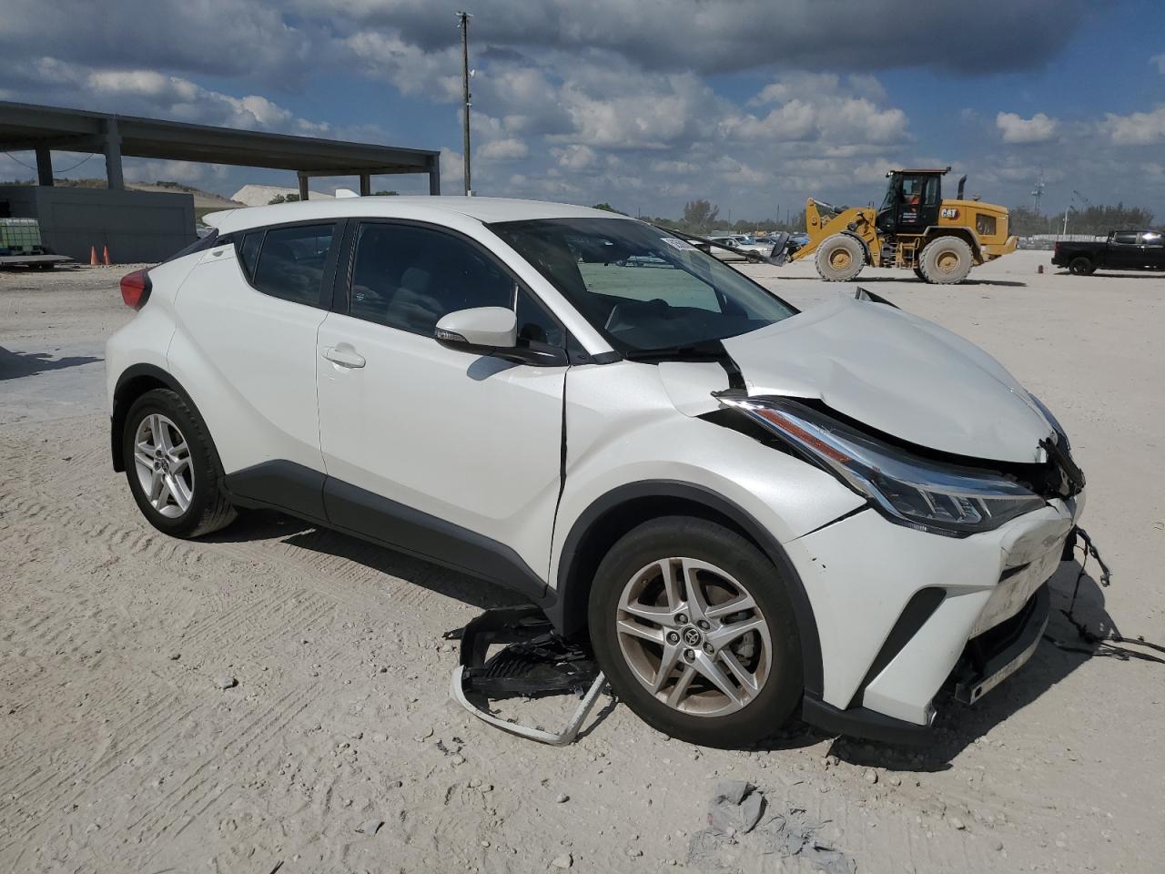 Photo 3 VIN: NMTKHMBX0MR123205 - TOYOTA C-HR 